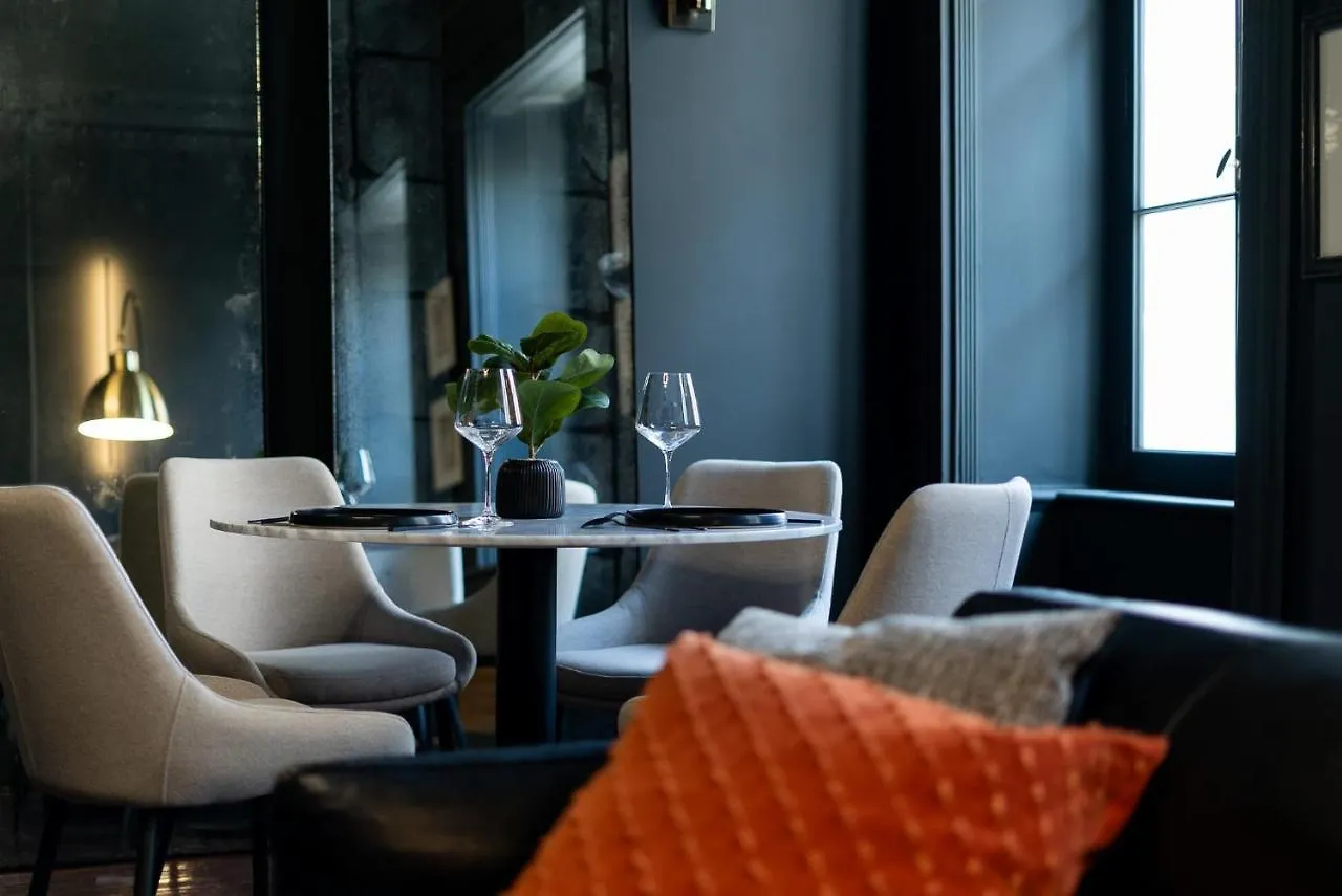 Gothic Styled Historical Condo In Old Quebec 0*,  Kanada
